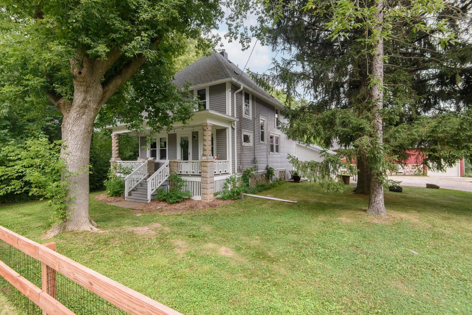 3700 116th, Greenfield, WI 53228