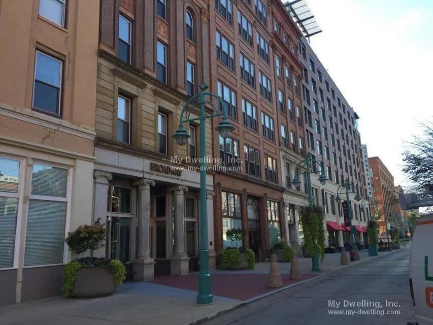 234 Broadway 2