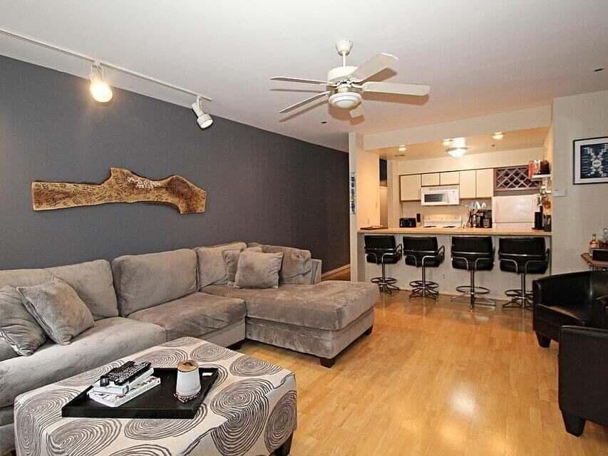 234 Broadway 4