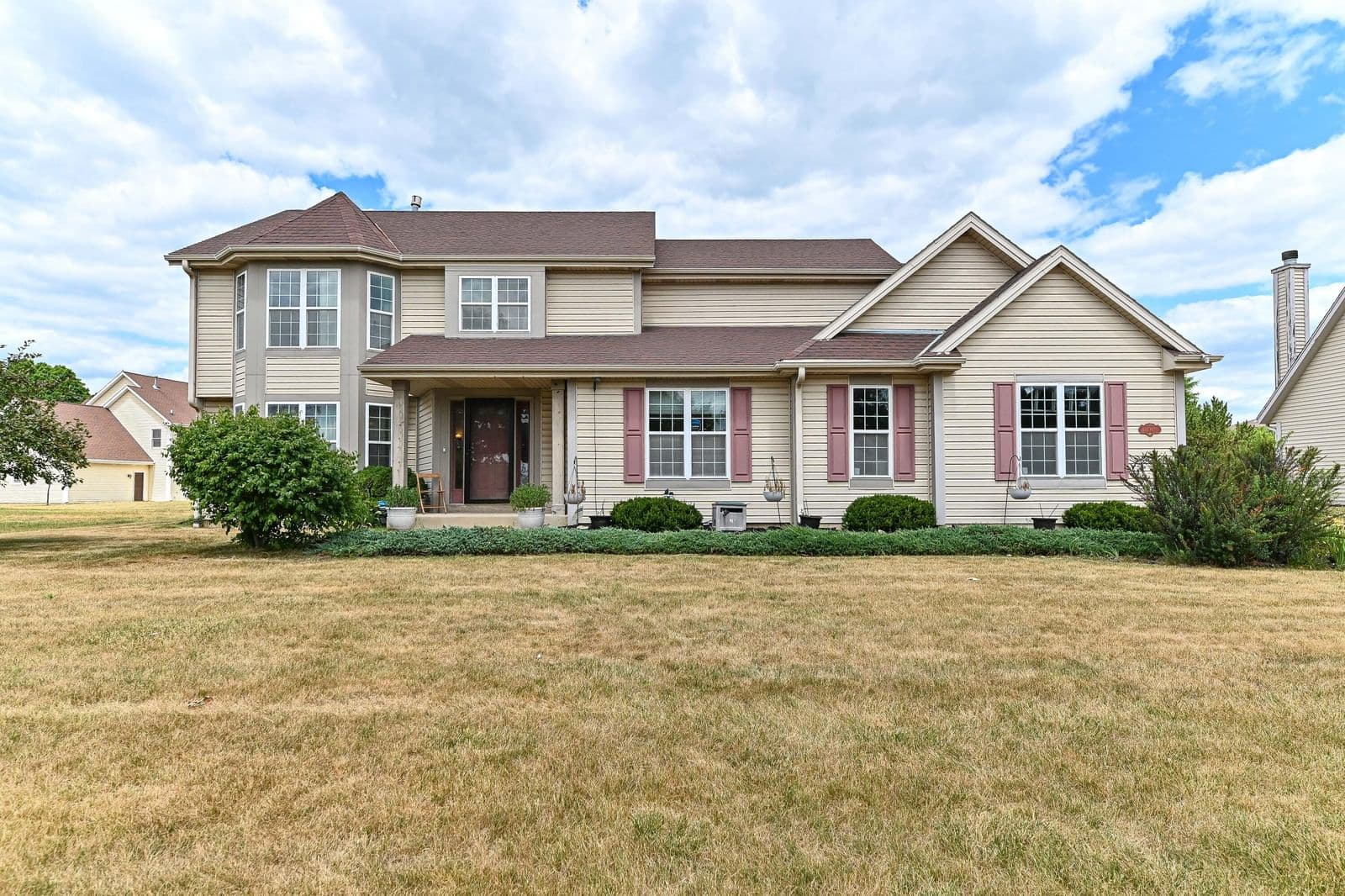 11042 Villa, Milwaukee, WI 53224