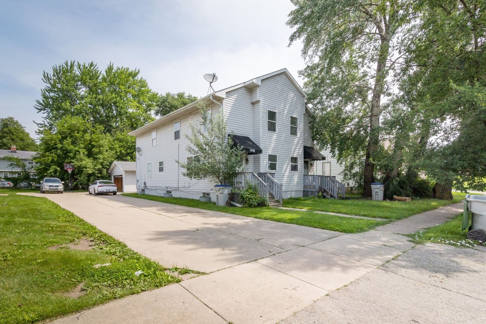 6738 Mill, Milwaukee, WI 53218