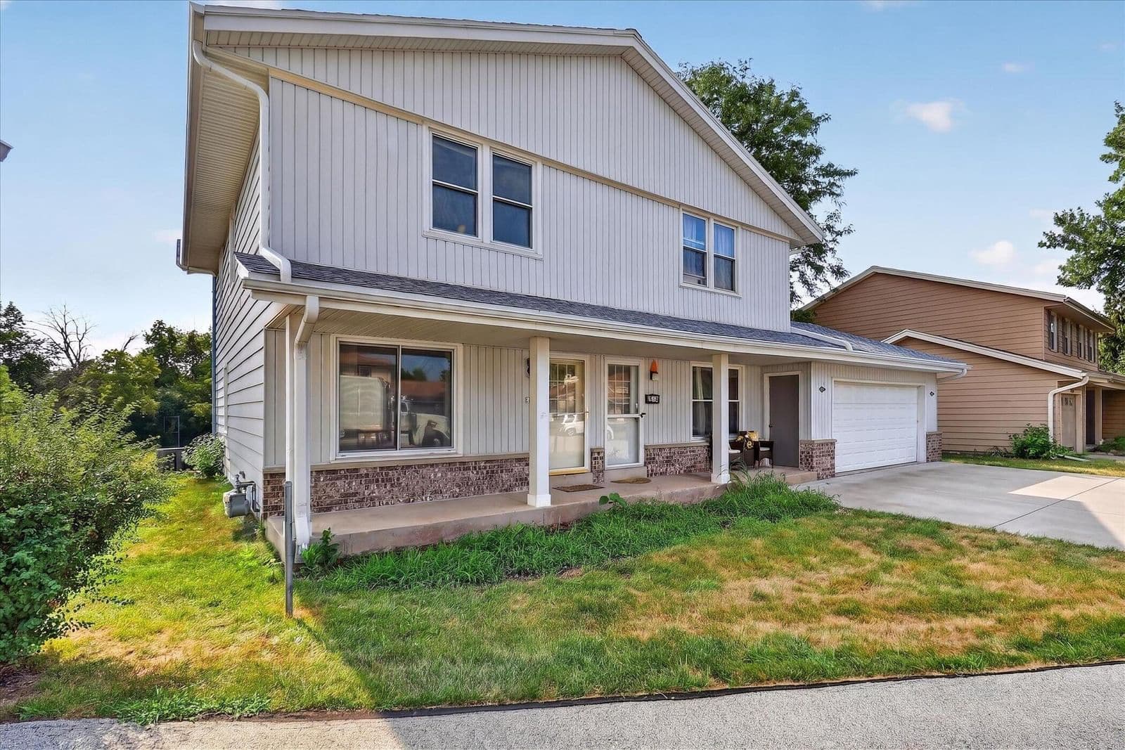 9219 Green View, Milwaukee, WI 53224