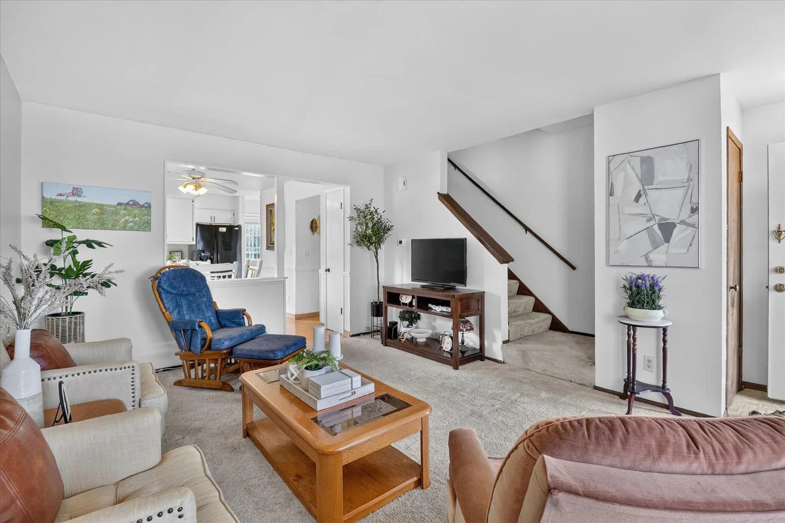 9219 Green View 5