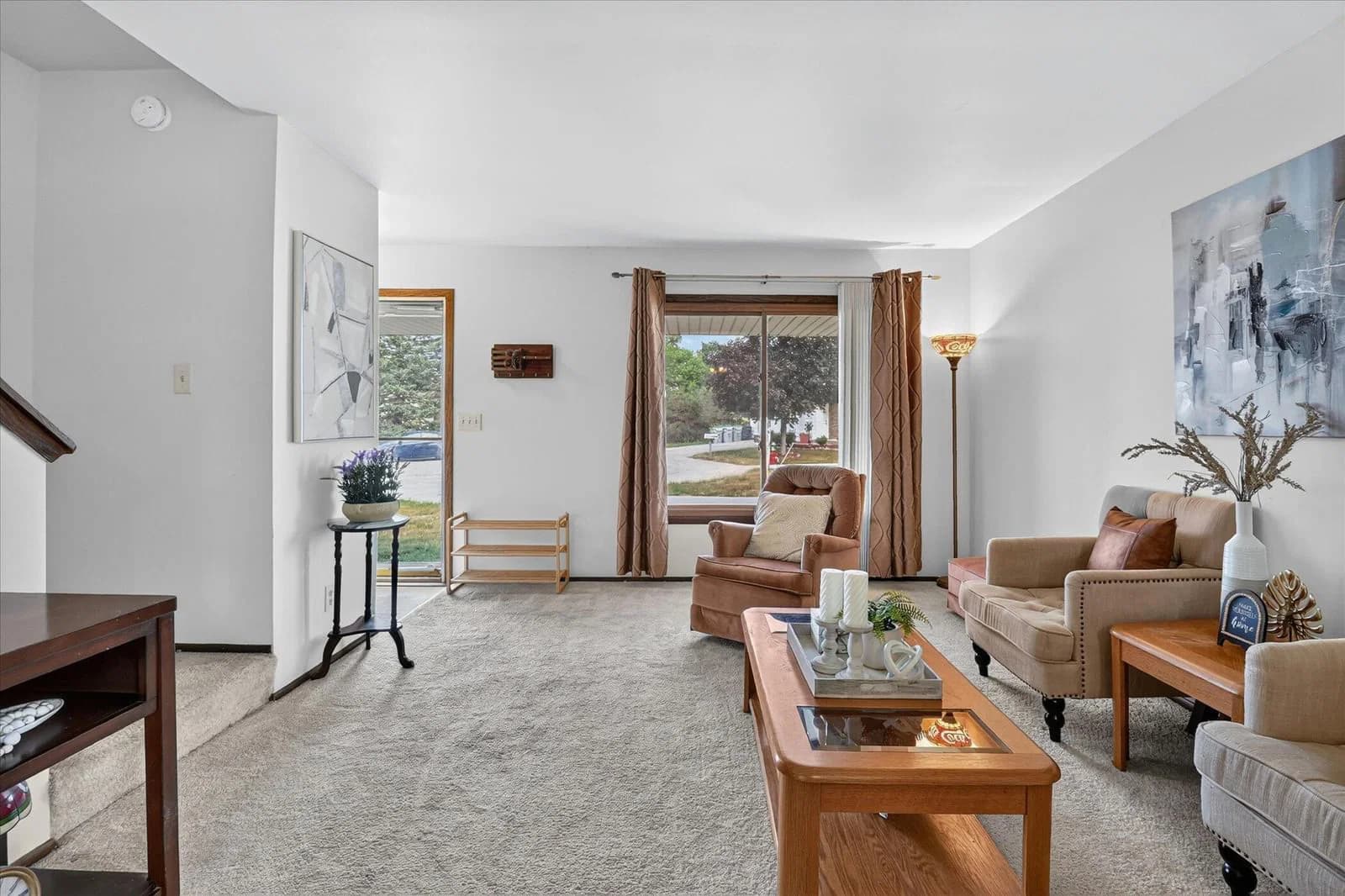 9219 Green View 4