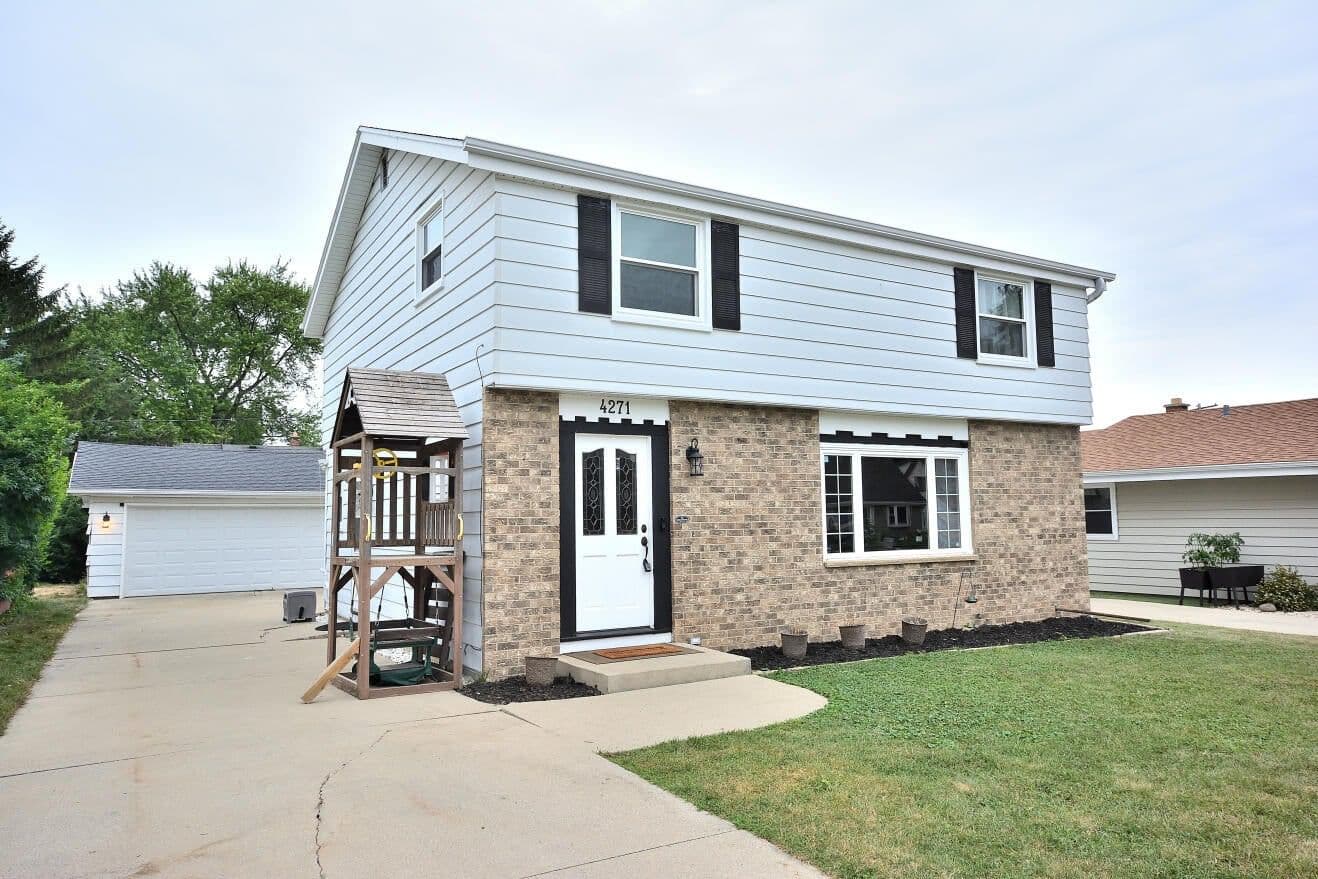 4271 89th, Greenfield, WI 53228