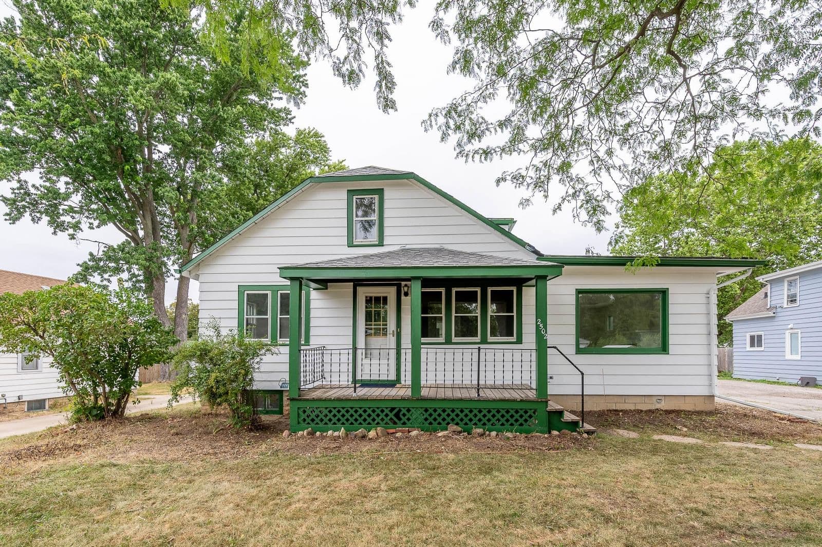 2502 Kimberly, Milwaukee, WI 53221