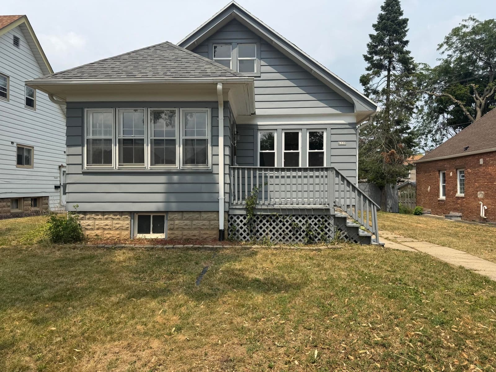 6220 Girard 2