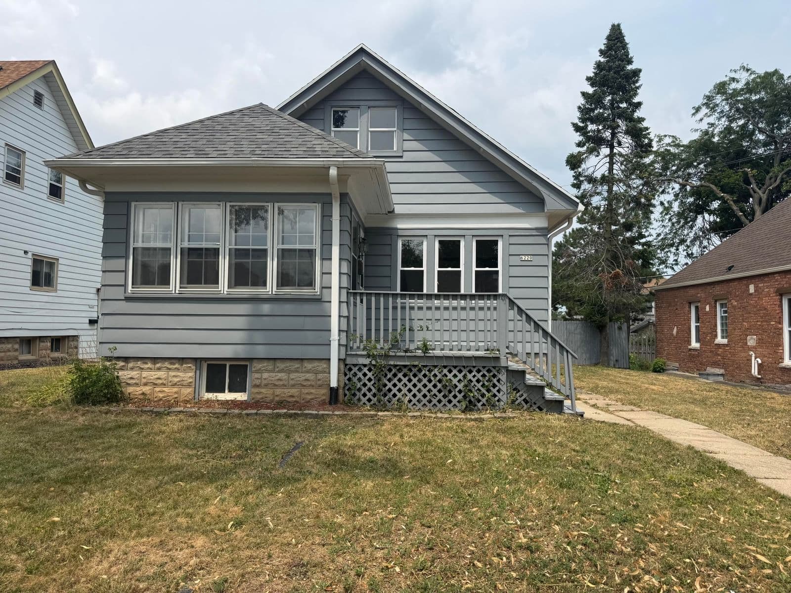 6220 Girard, Milwaukee, WI 53210