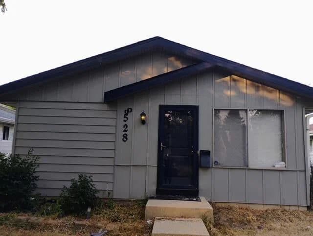 8528 Potomac, Milwaukee, WI 53225