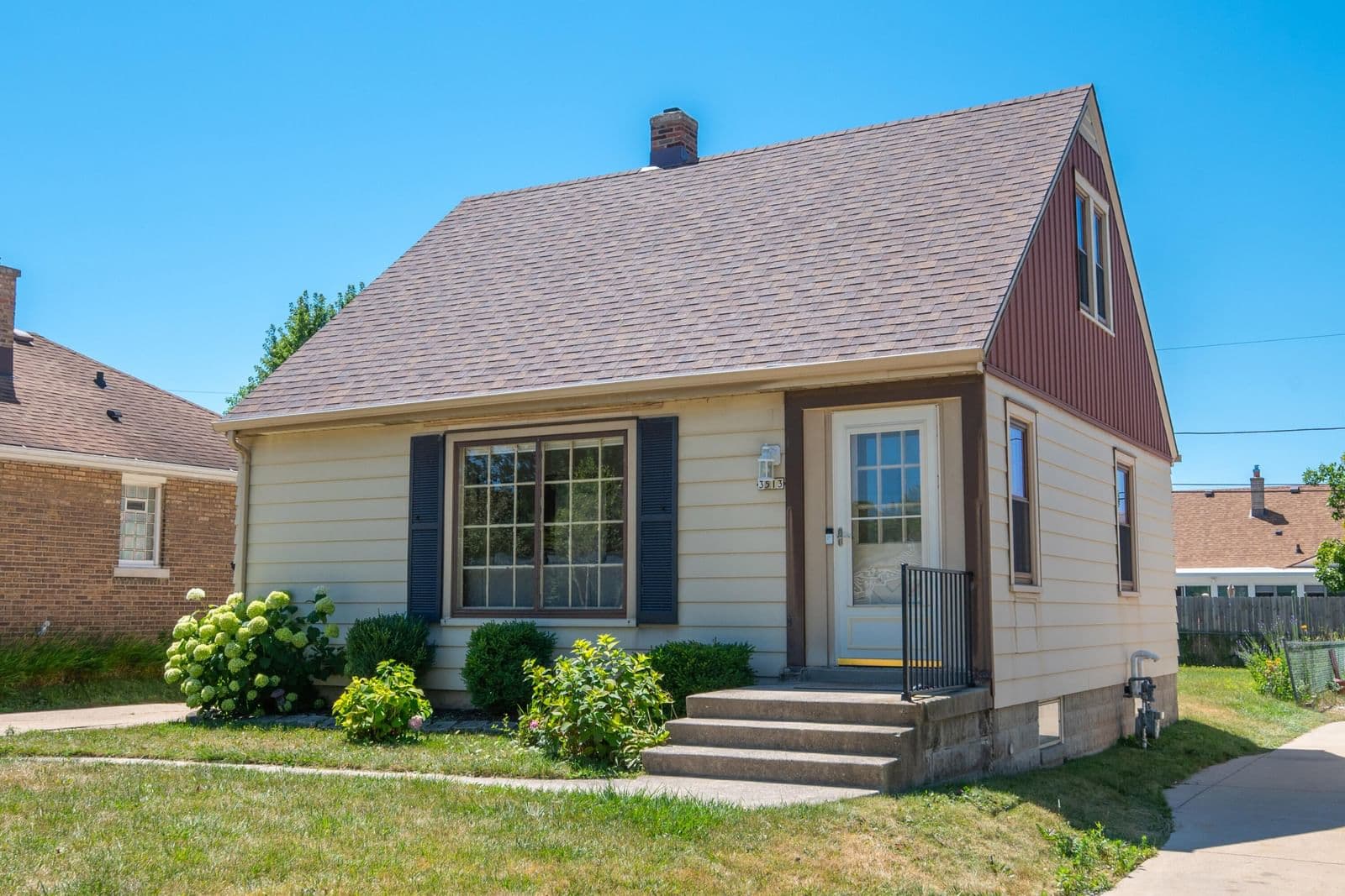 3513 48th, Greenfield, WI 53220