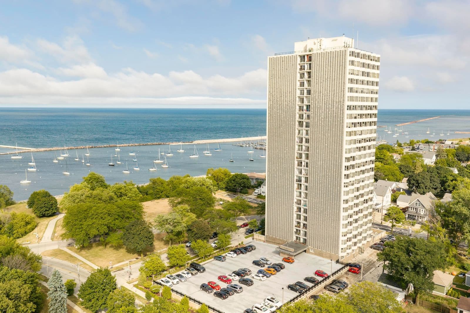 2525 Shore 3