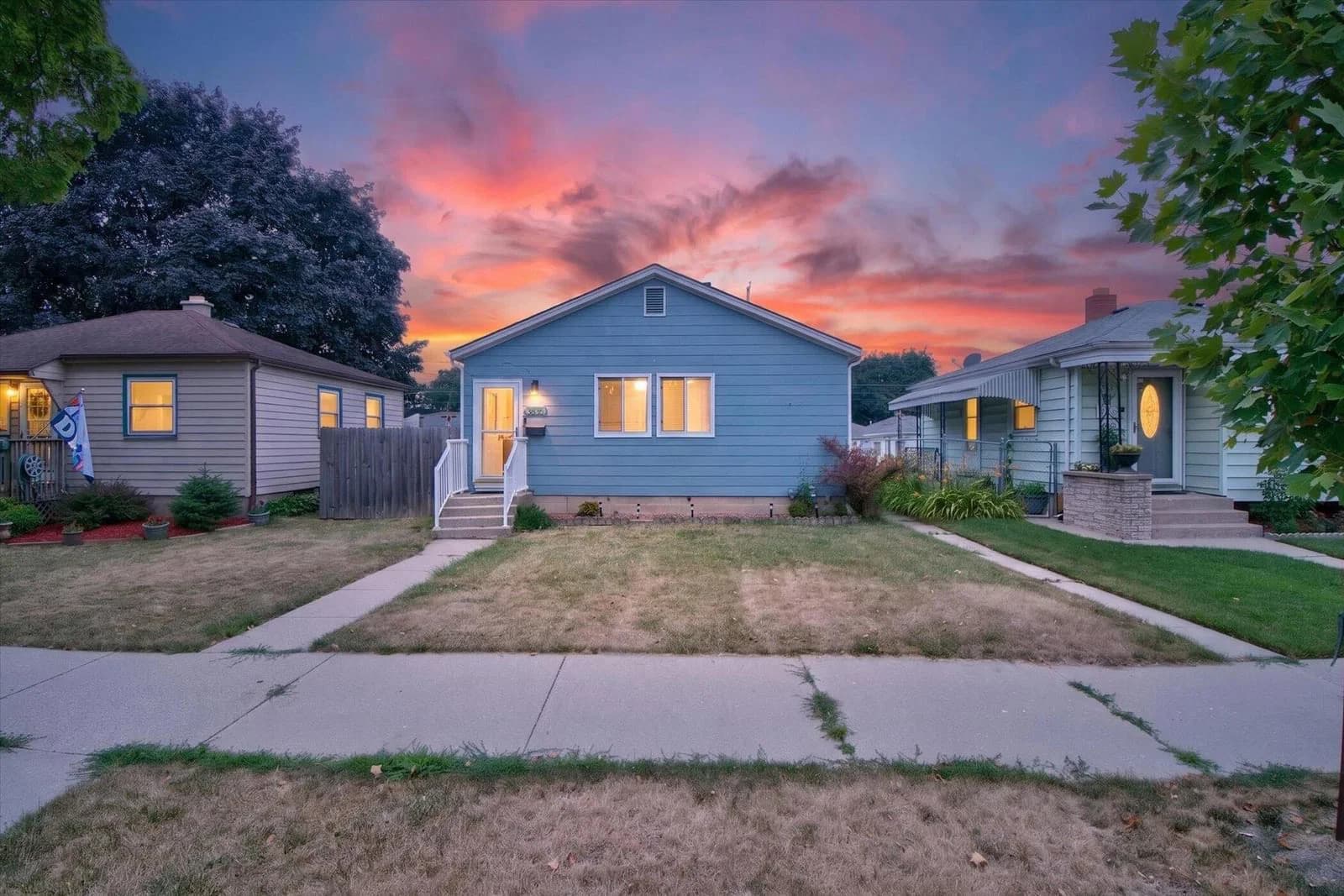 3835 17th, Milwaukee, WI 53221