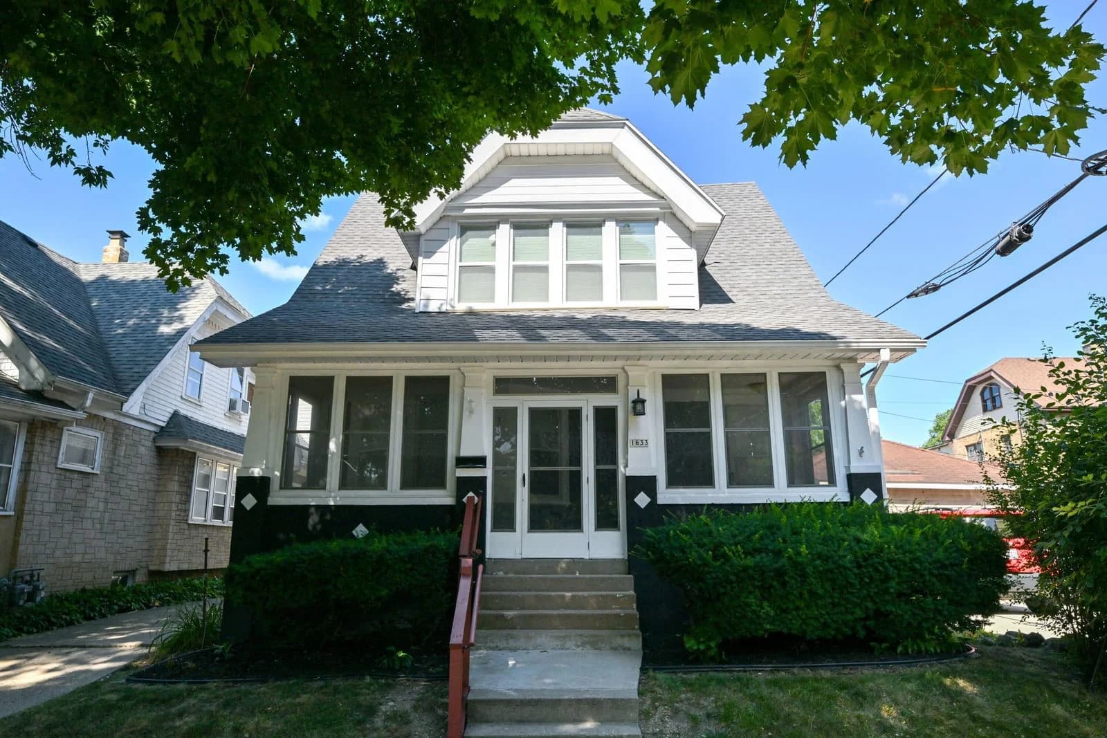 1633 59th, Milwaukee, WI 53208