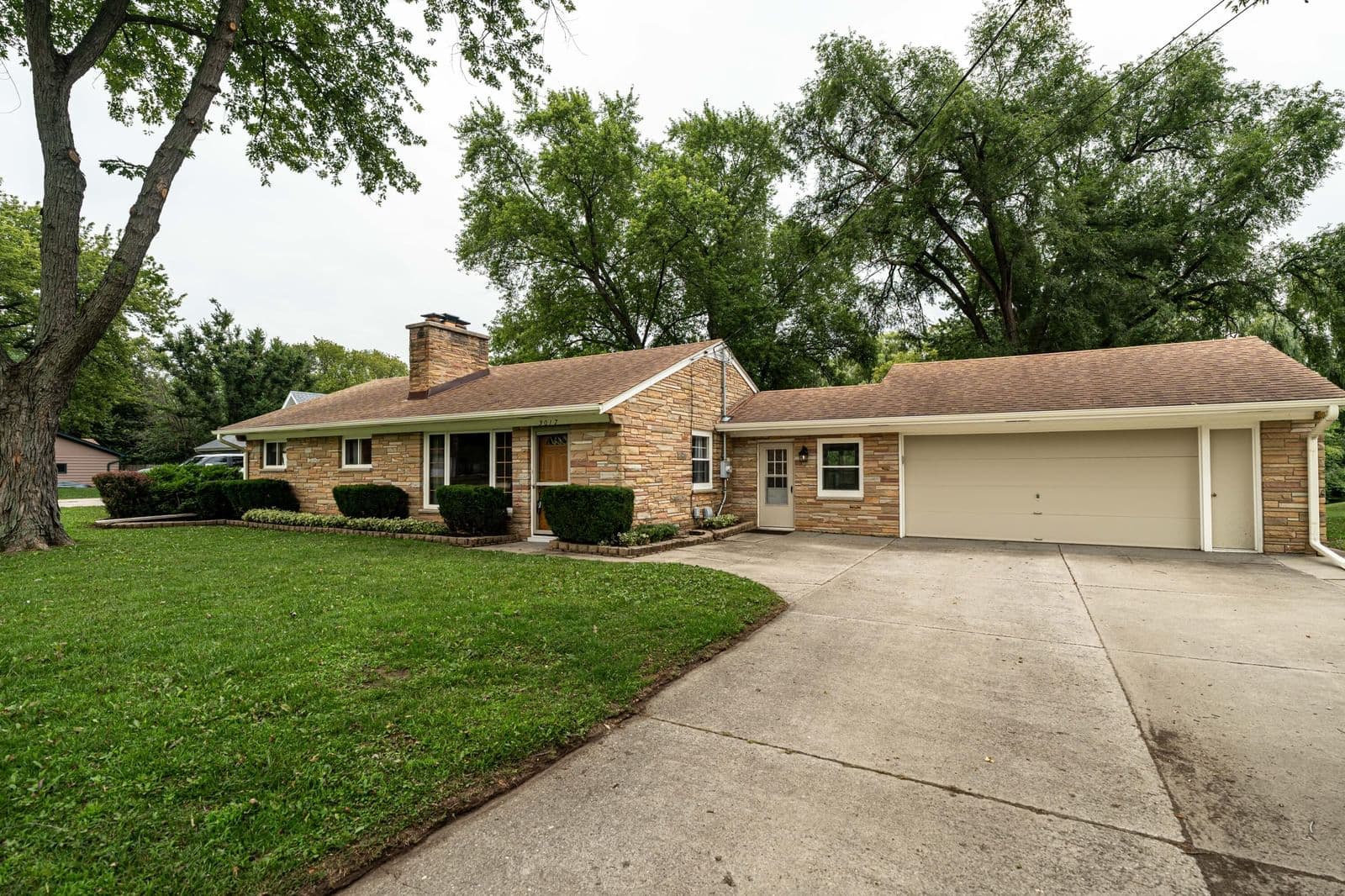 3017 Franklin 4