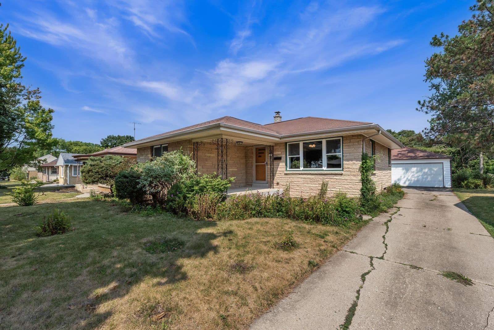 4126 80th, Milwaukee, WI 53222