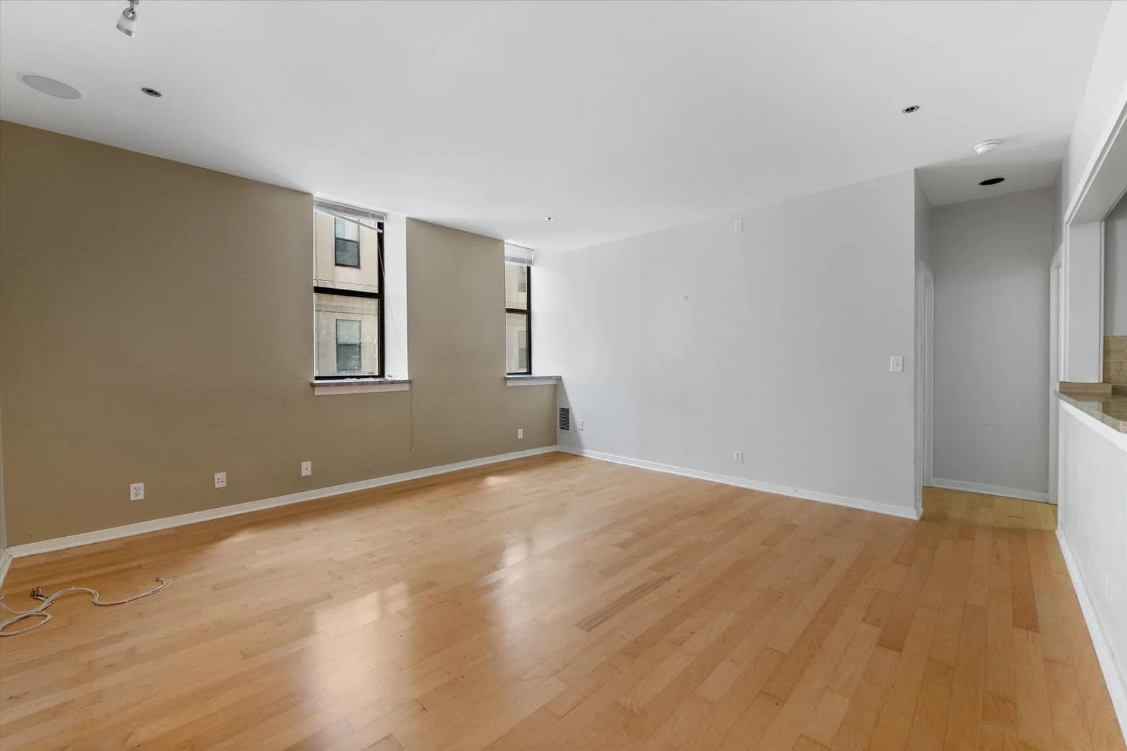 234 Broadway 4