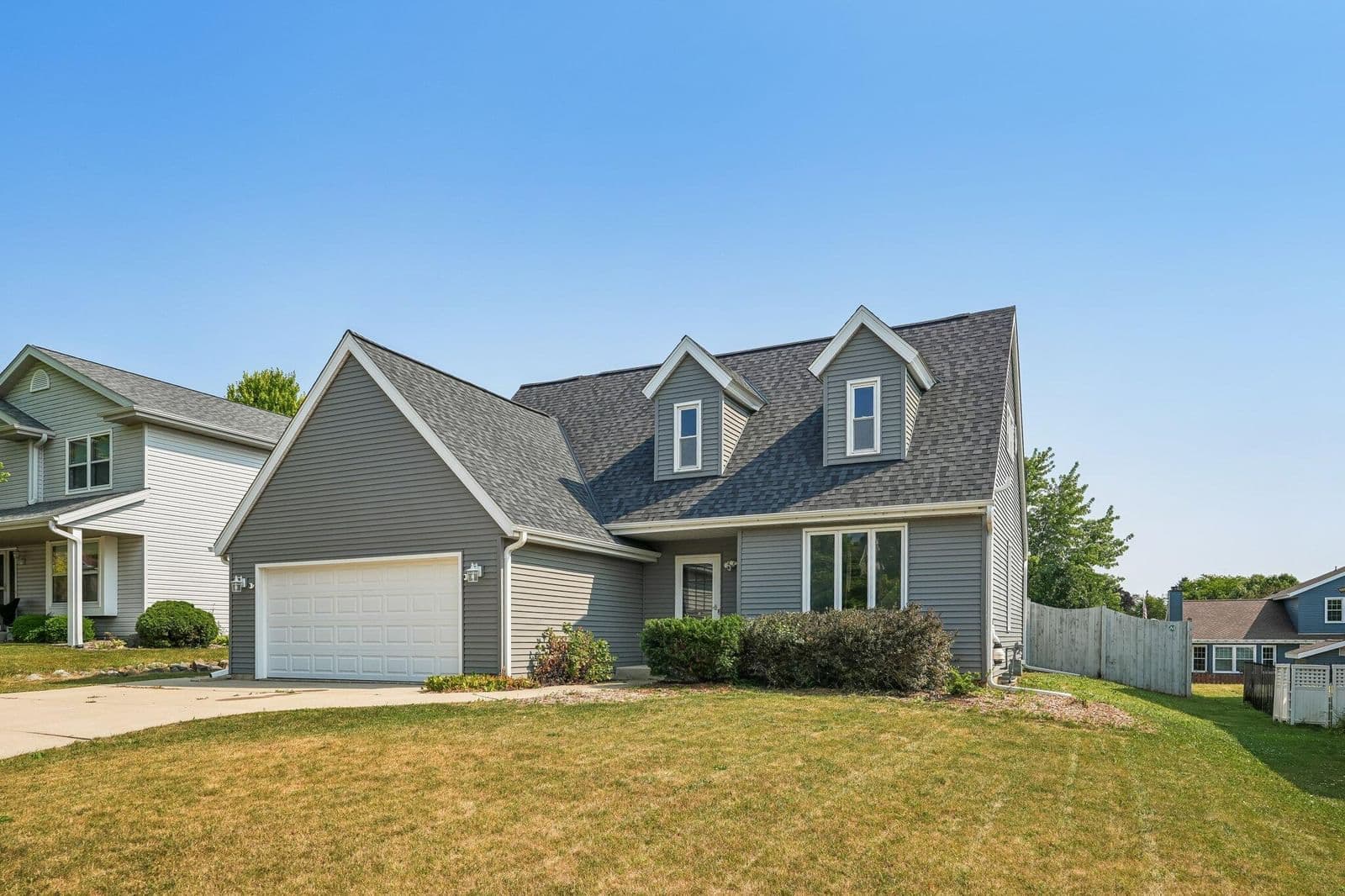 1315 Williams, South Milwaukee, WI 53172