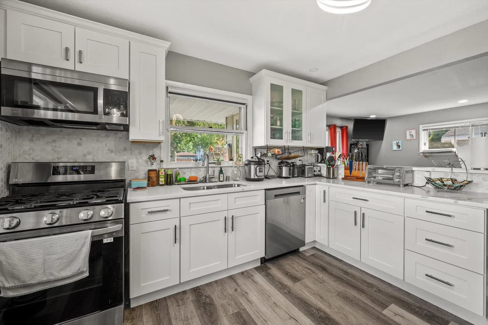 3712 Kiley, Milwaukee, WI 53209