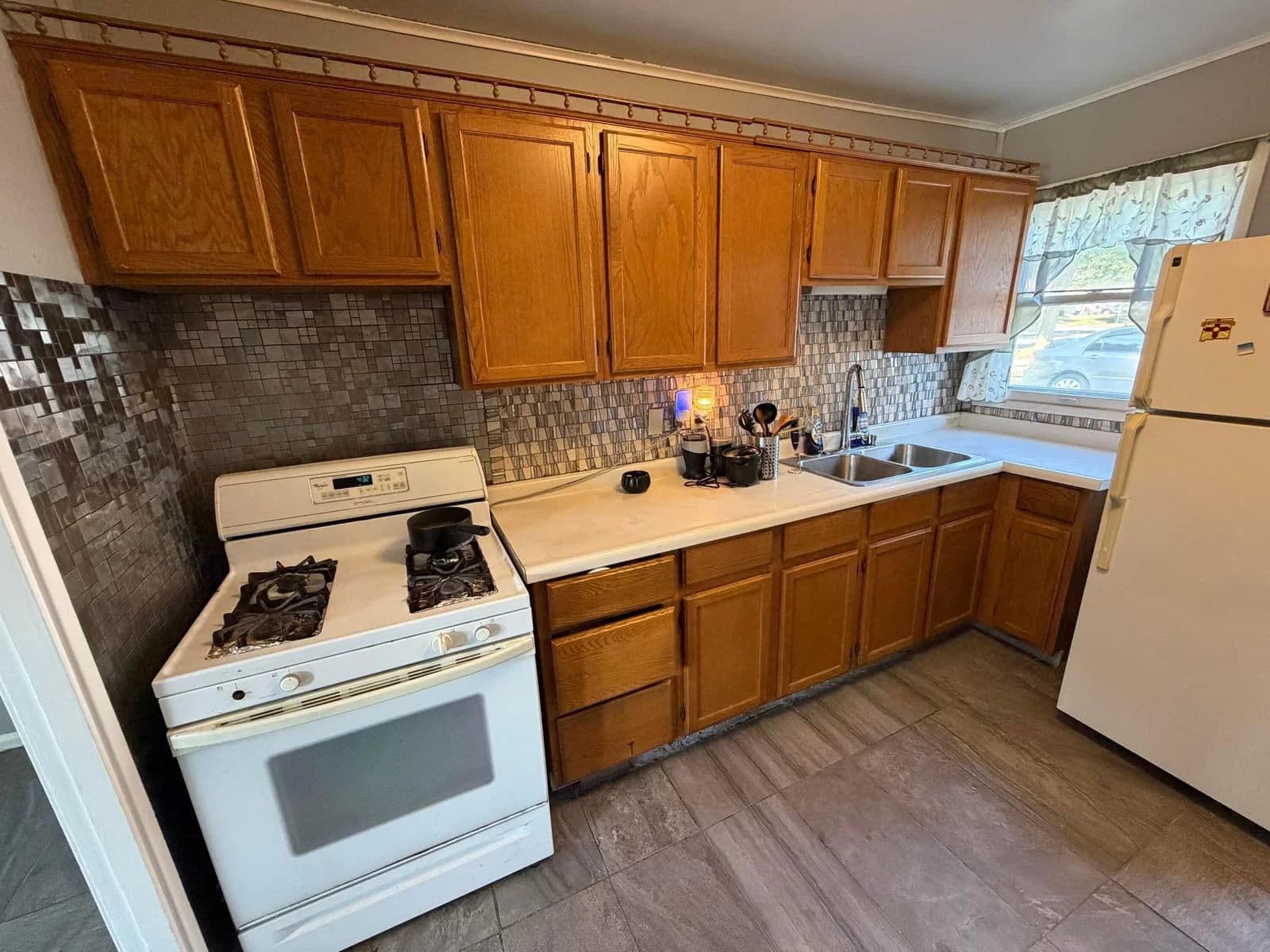 6525 Ohio, Milwaukee, WI 53219