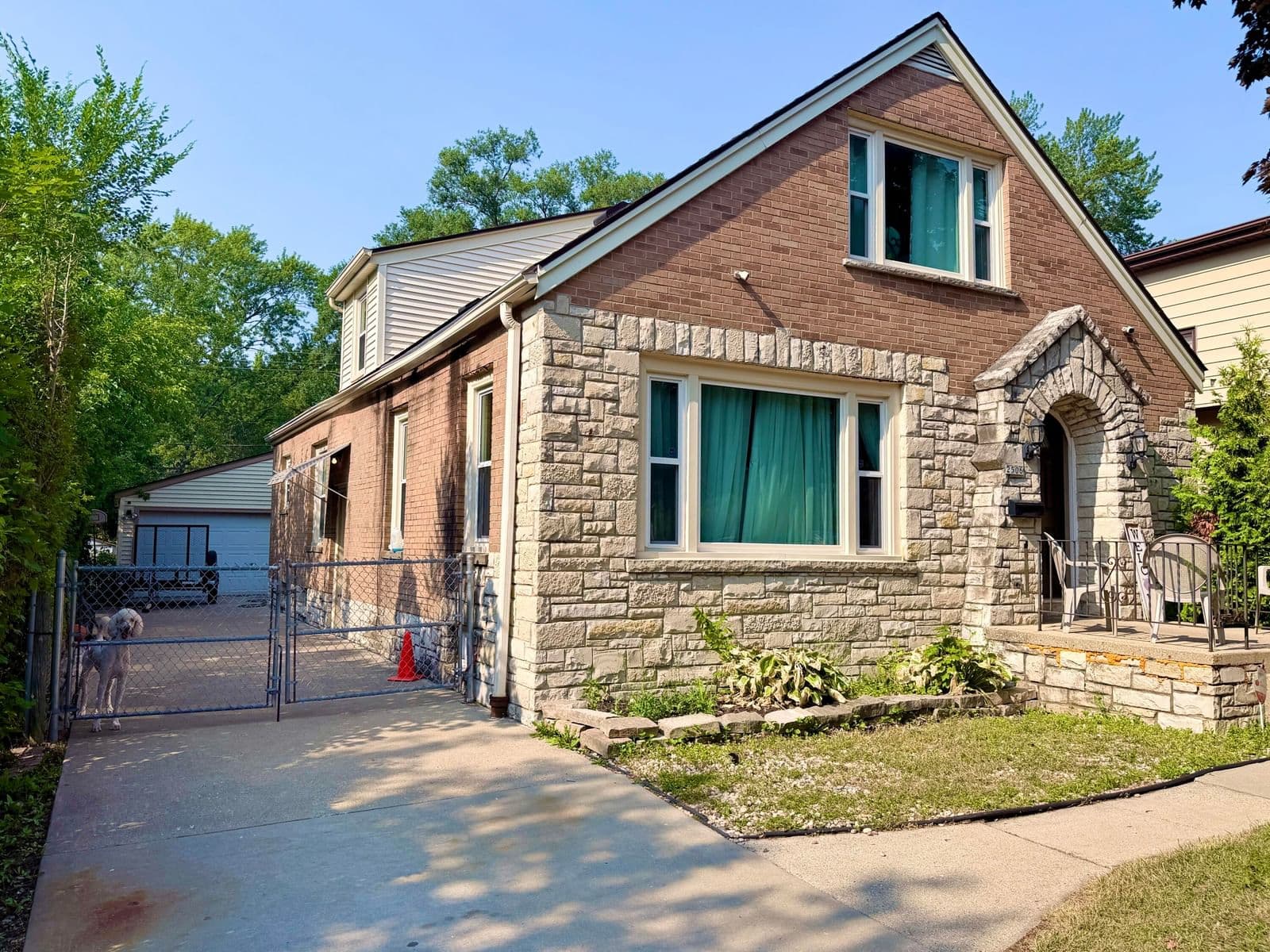 2506 Ramsey, Milwaukee, WI 53221