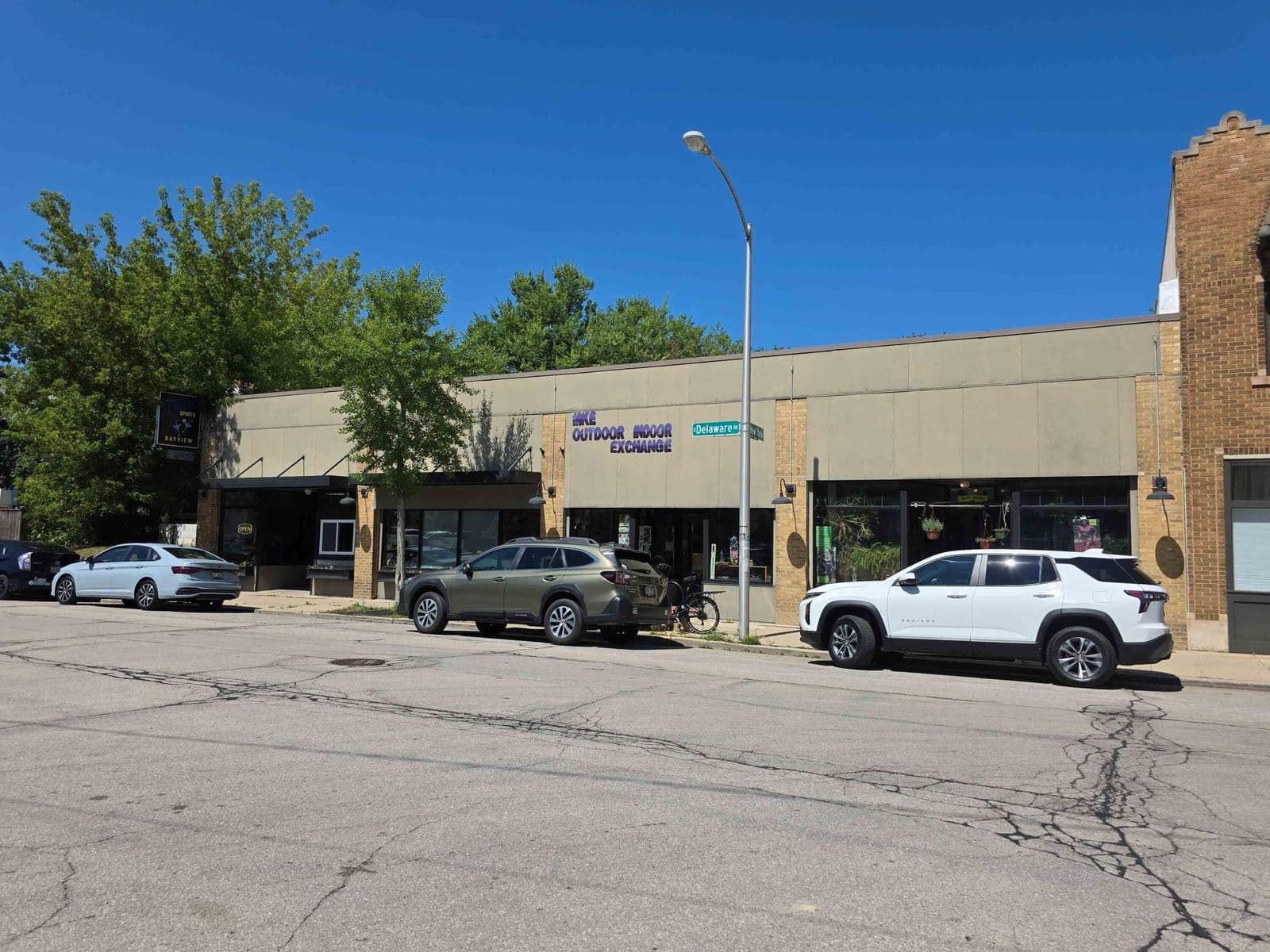 3040 Delaware, Milwaukee, WI 53207