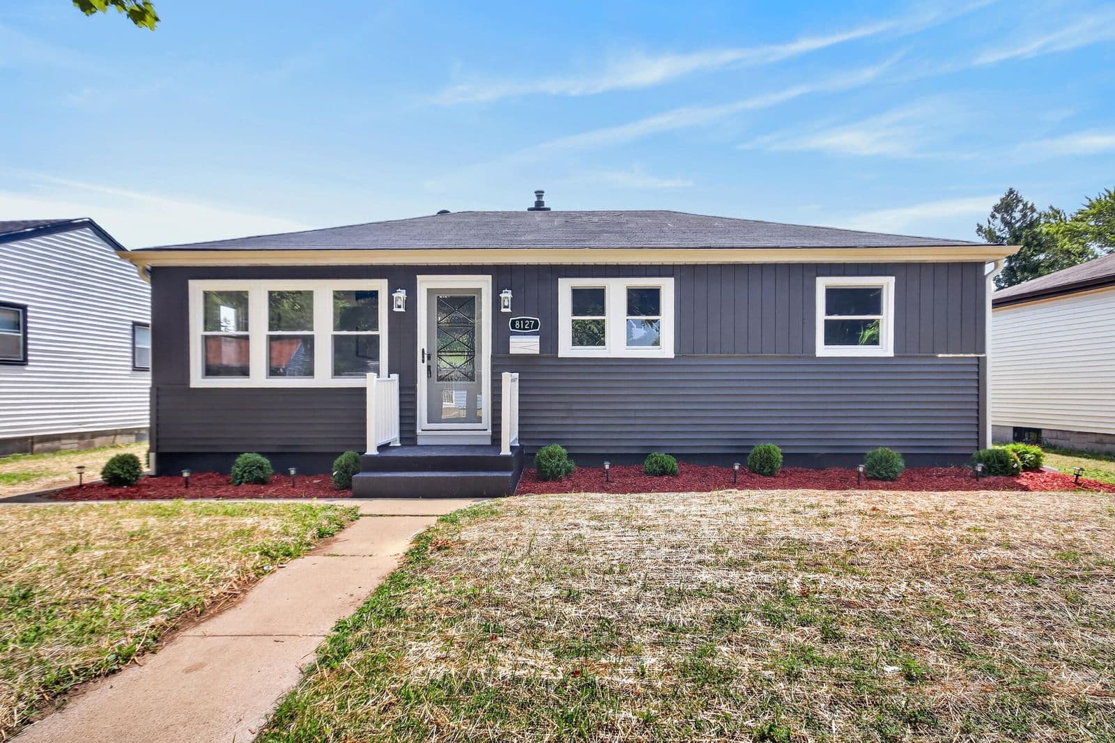 8127 Glen 2