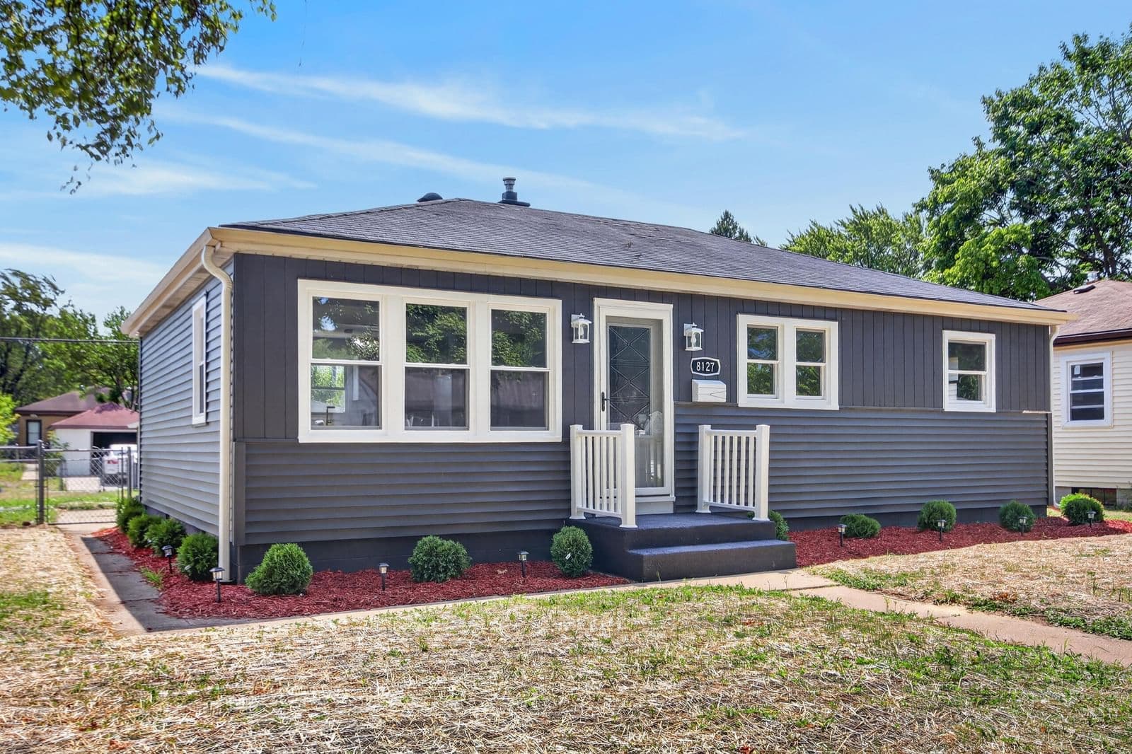 8127 Glen 3