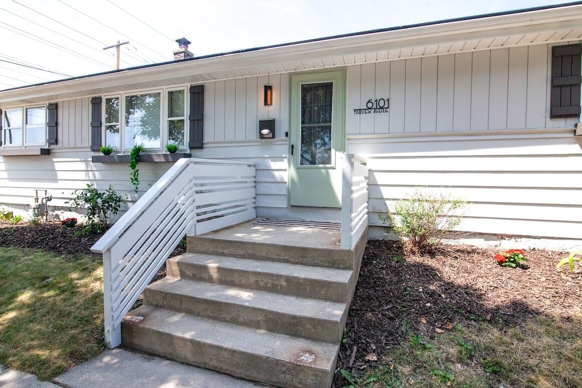 6101 Fairview 2