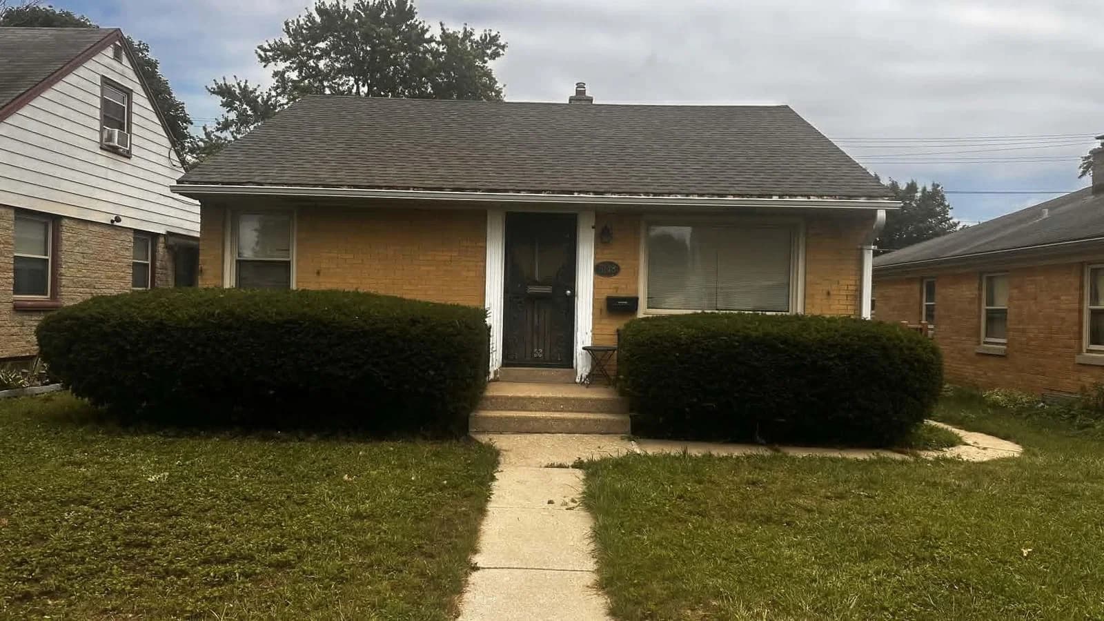 5148 65th, Milwaukee, WI 53218