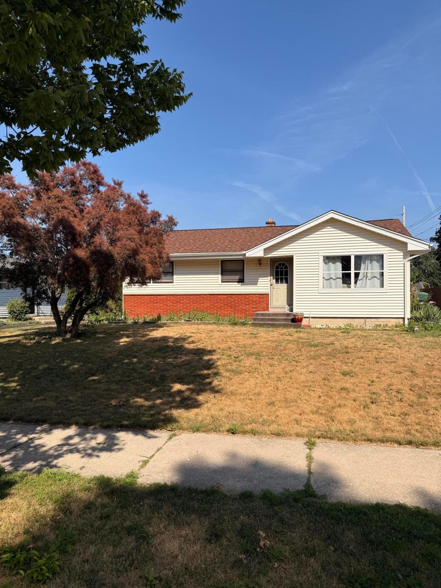 2970 99th, West Allis, WI 53227