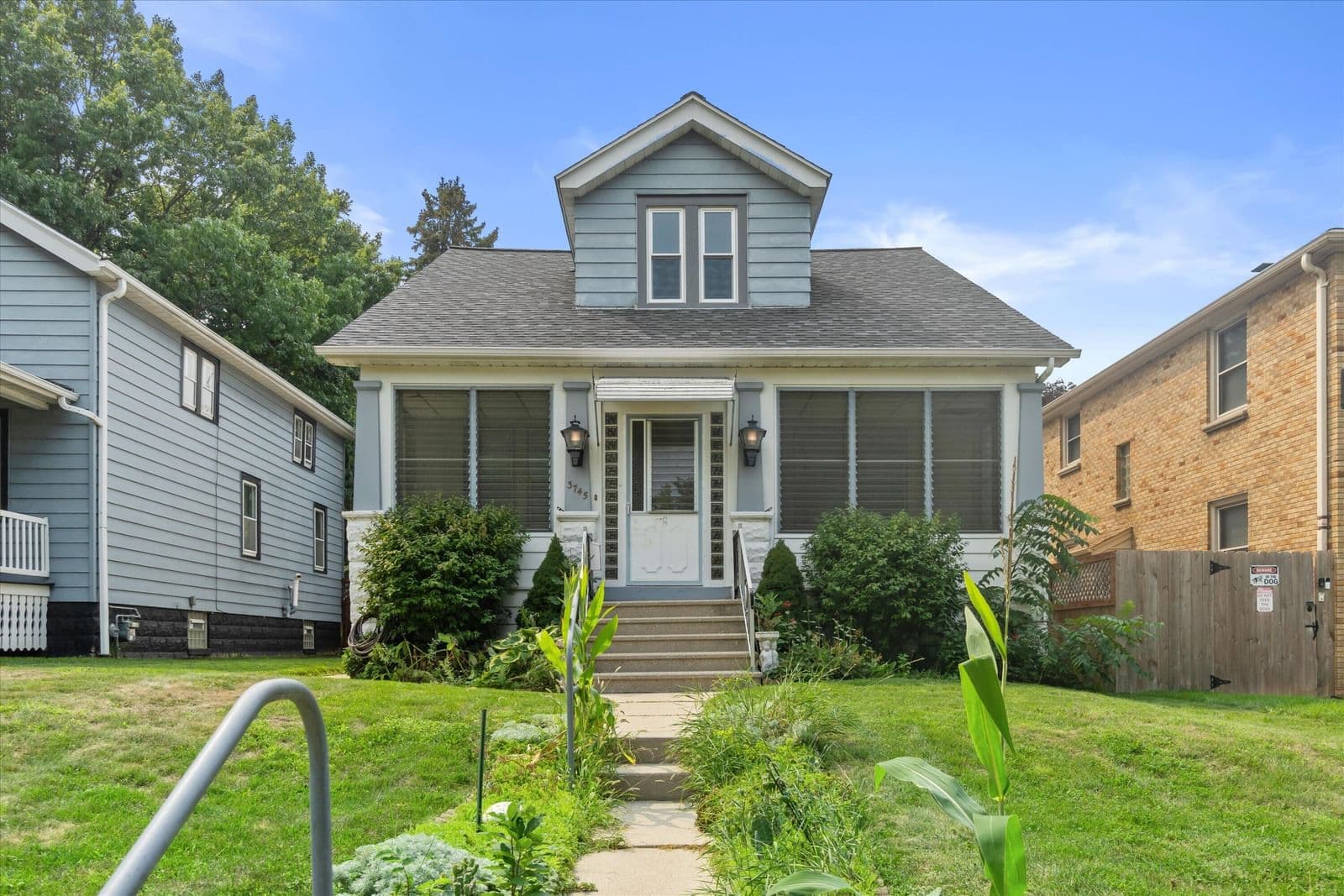 3745 Whitnall 5