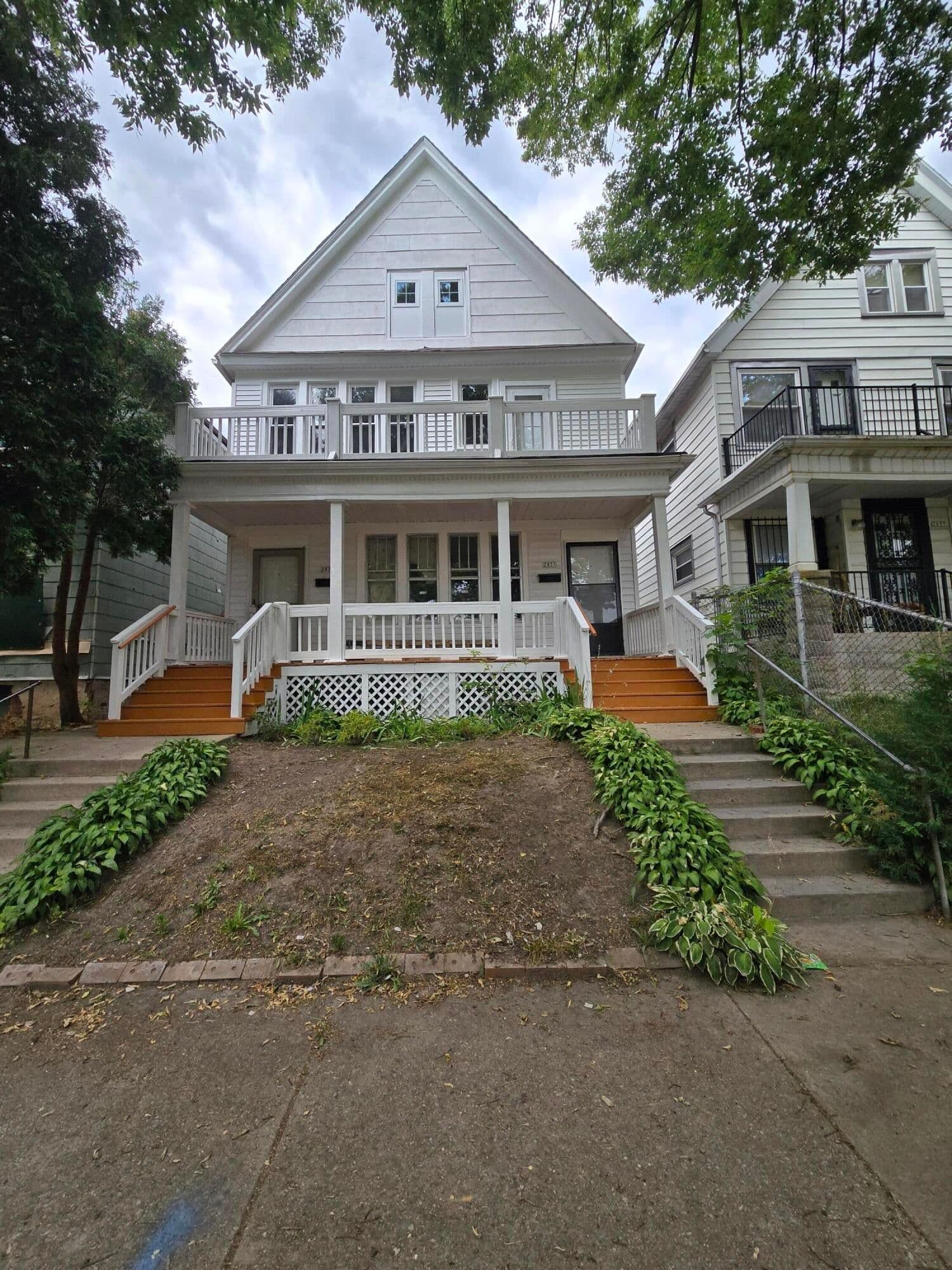 2833 18th, Milwaukee, WI 53206