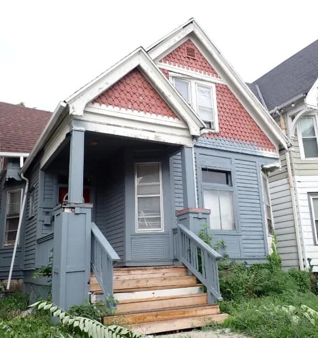 2247 41st, Milwaukee, WI 53208