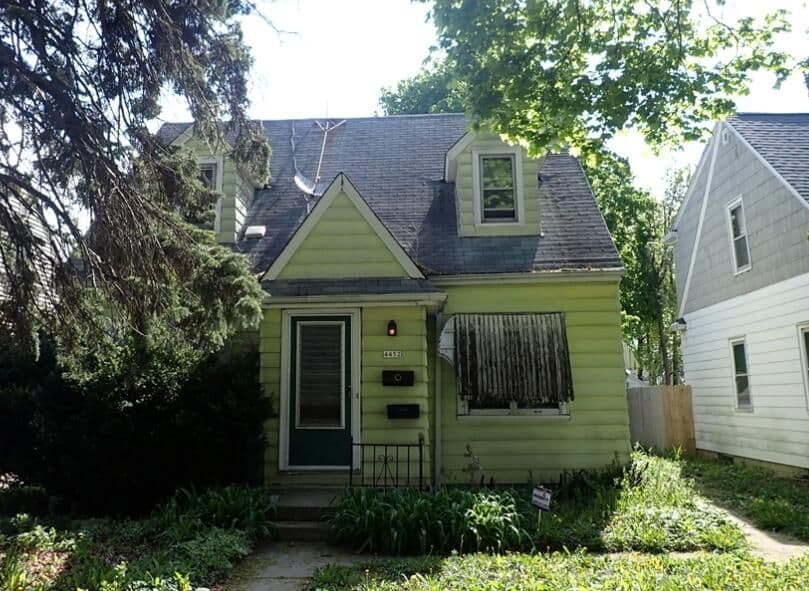 4452 55th, Milwaukee, WI 53218