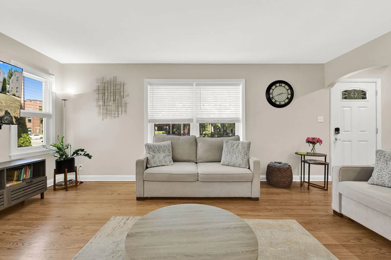 1019 Glenview 4