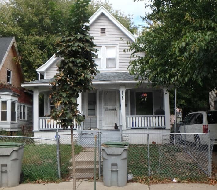 1408 Concordia, Milwaukee, WI 53206