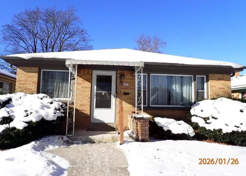 4667 67th, Milwaukee, WI 53218
