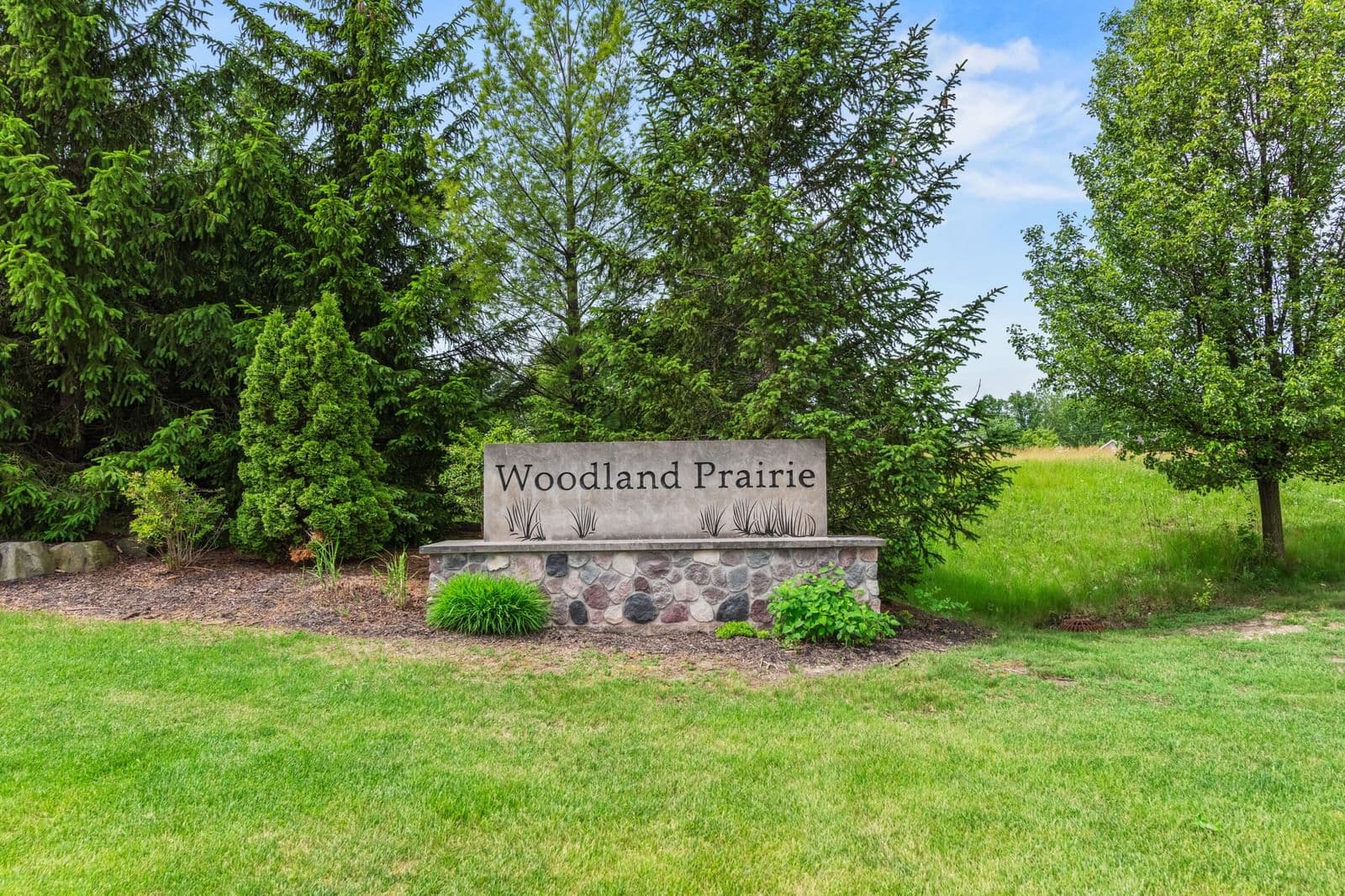 6751 Prairiewood, Franklin, WI 53132
