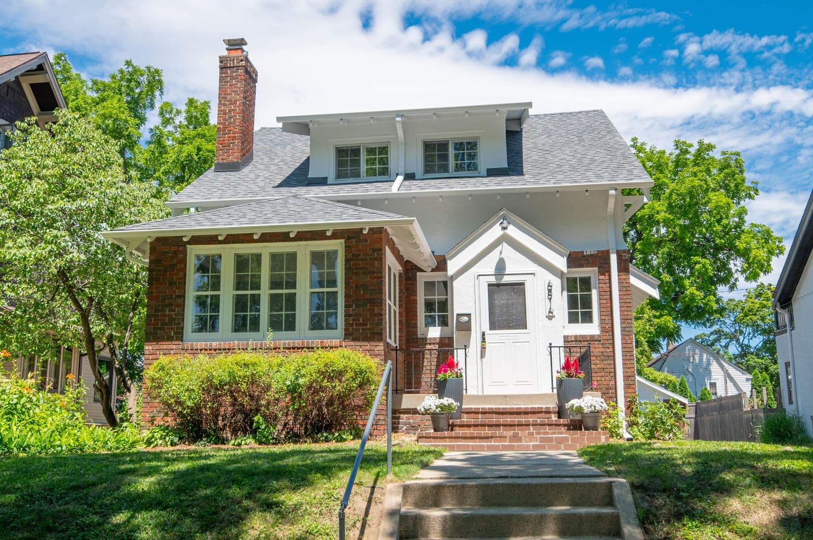 6816 Cedar, Wauwatosa, WI 53213
