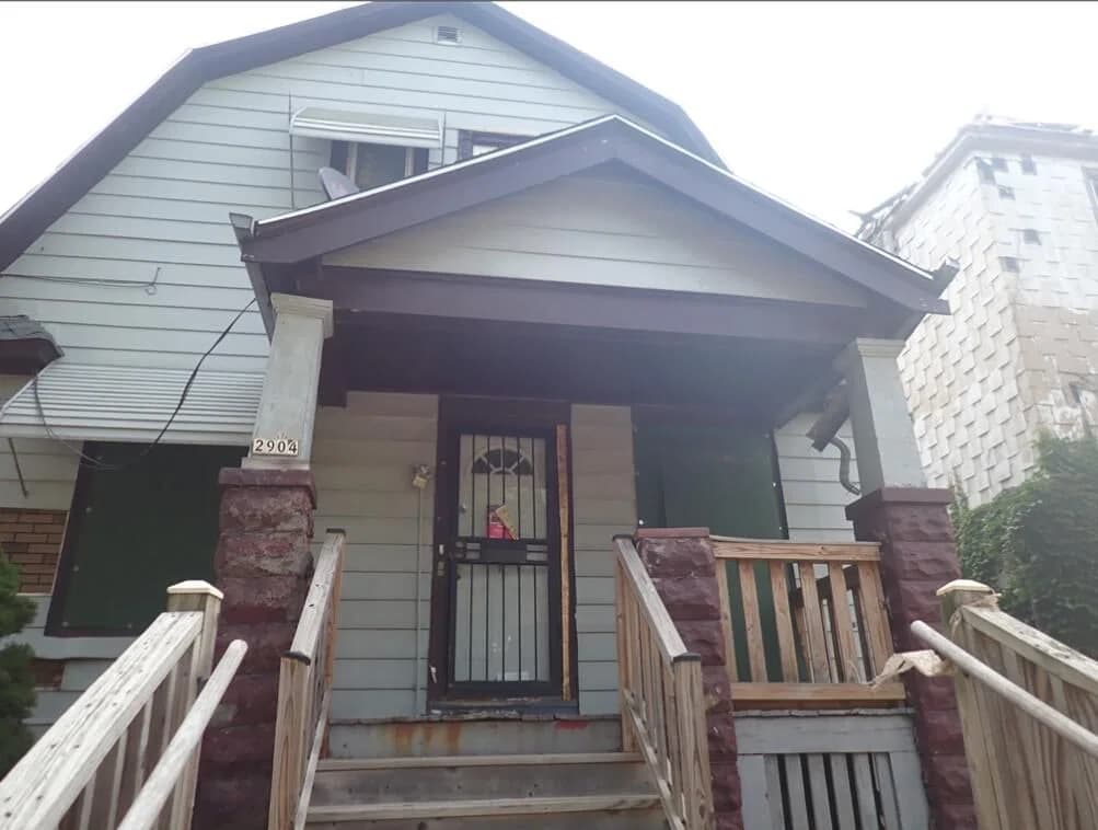 2904 28th, Milwaukee, WI 53210