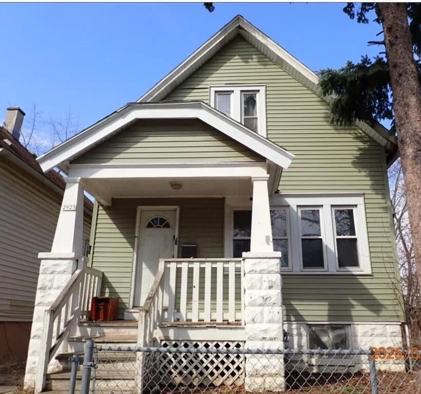 2925 23rd, Milwaukee, WI 53206
