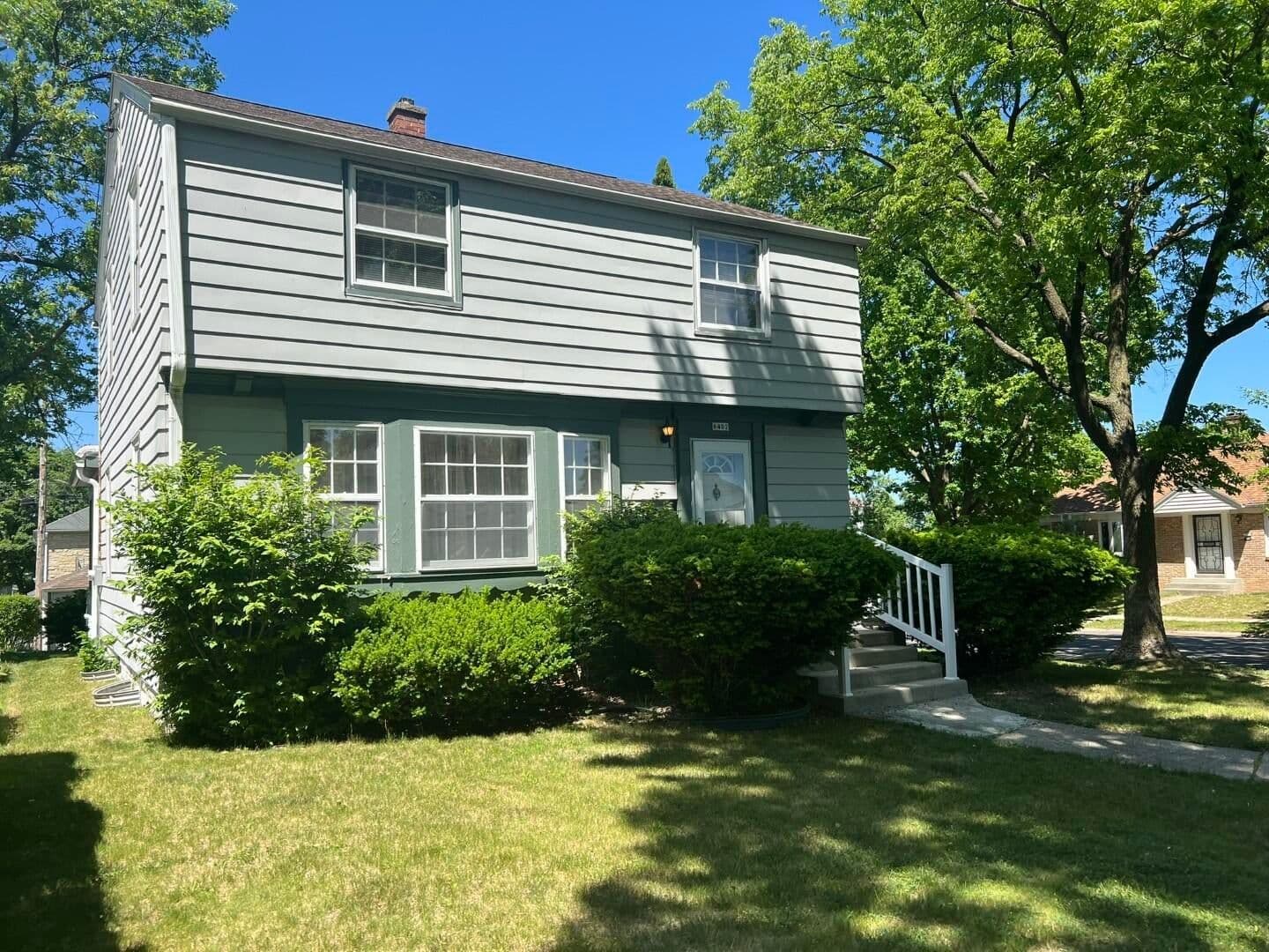 6402 Girard, Milwaukee, WI 53210