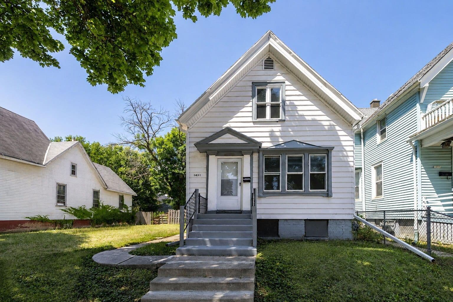 1431 29th, Milwaukee, WI 53208