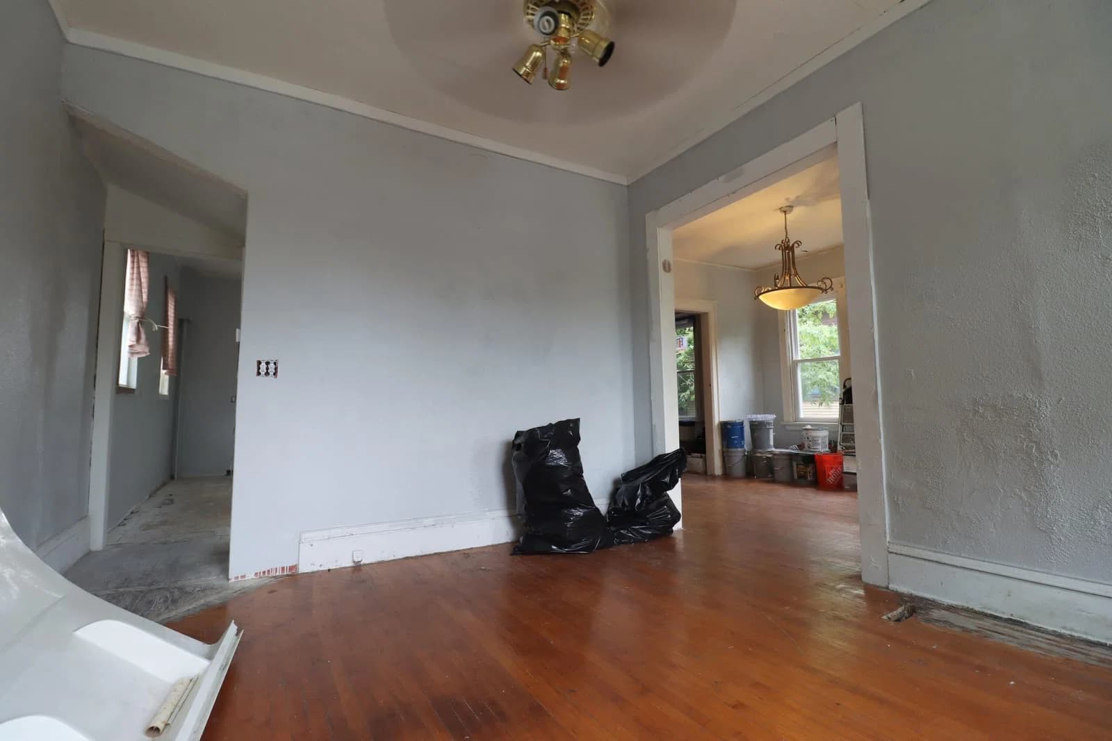 3221 Michigan 2