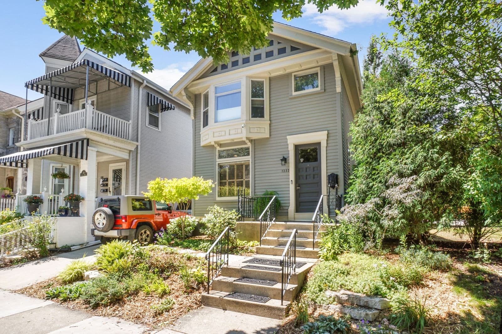 1323 Astor, Milwaukee, WI 53202