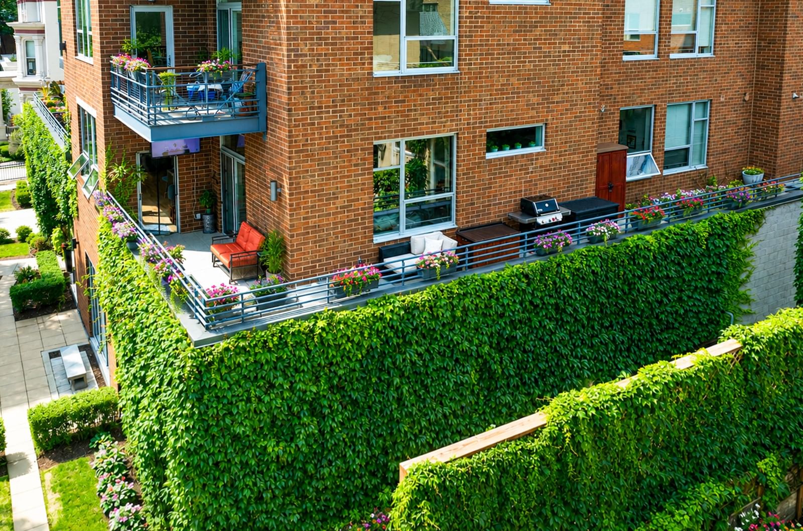 1111 Marshall, Milwaukee, WI 53202