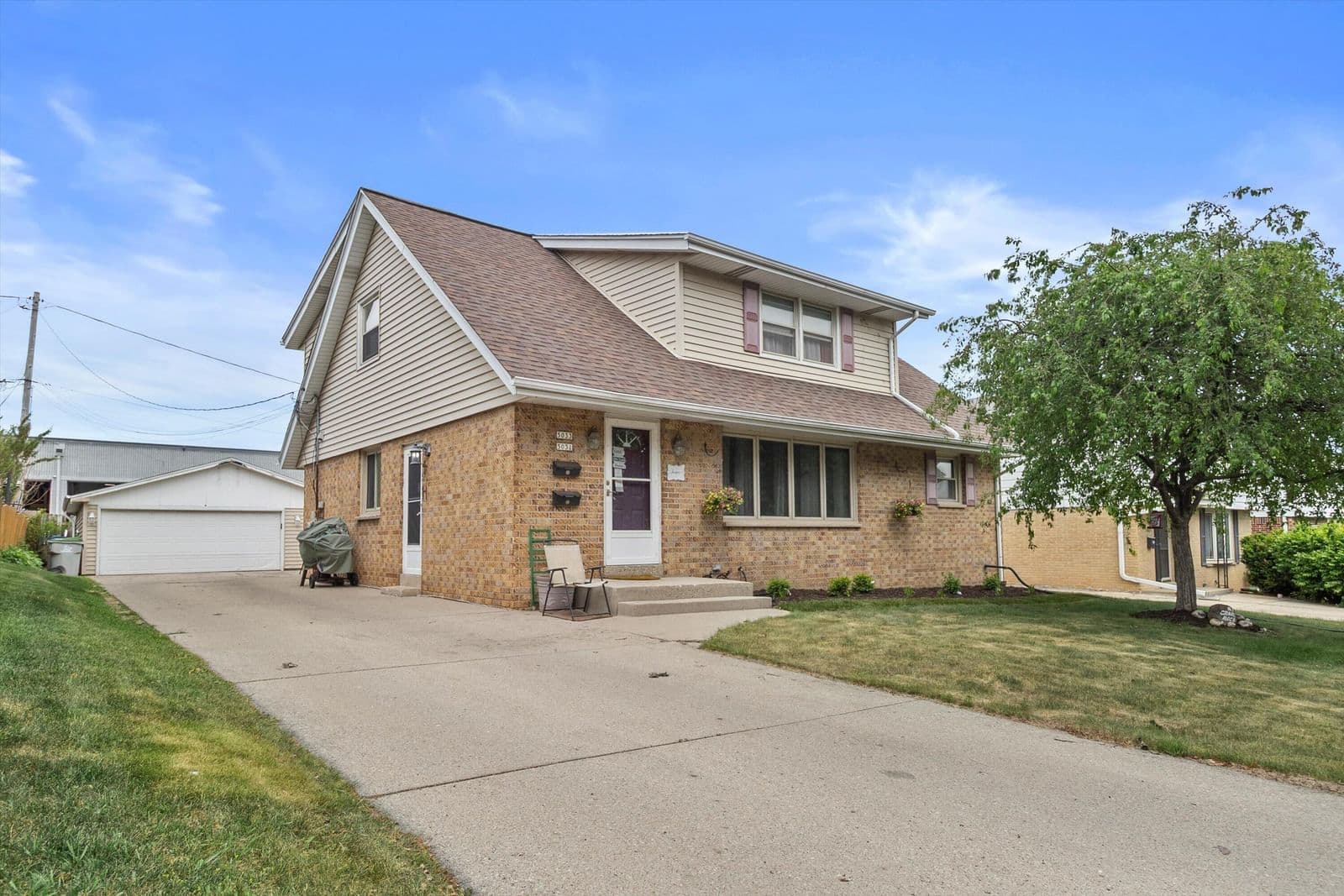 5031 26th, Milwaukee, WI 53221