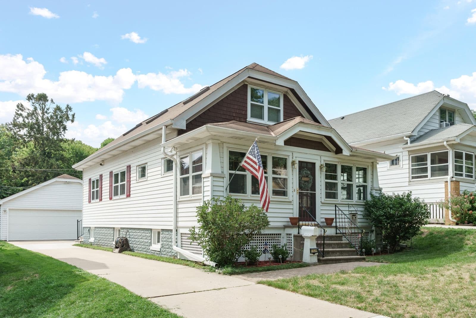 1329 70th, Wauwatosa, WI 53213