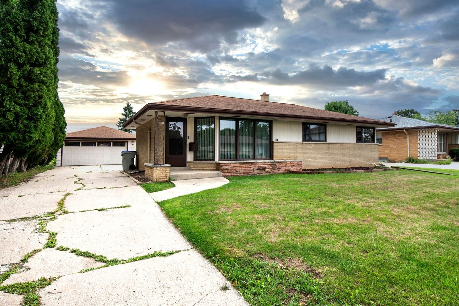 7219 Crawford, Milwaukee, WI 53220