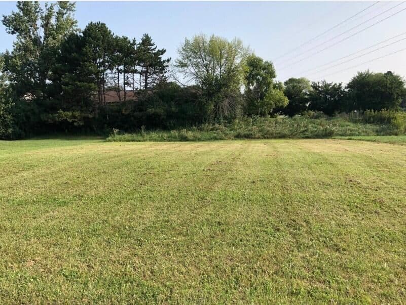 6910 Beatrice, Milwaukee, WI 53223